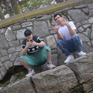 Meet your Posher, Zachary